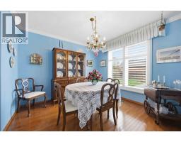 23 DUKINFIELD COURT - 5