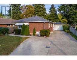 1586 ROWE AVENUE - 3