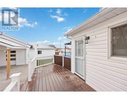 149 TEMPLETON CRESCENT - 45