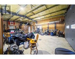 550 SARNIA STREET - 30