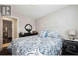 361 ELLIS DRIVE - 17