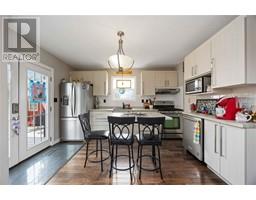 1220 Pulteney STREET - 10