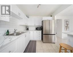 77 MAPLESTONE AVENUE - 12