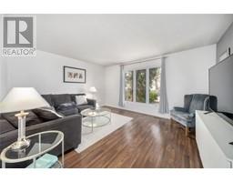 77 MAPLESTONE AVENUE - 5