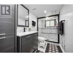 772 CARDIFF DRIVE - 18