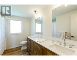 1614 BLACKWELL ROAD - 33