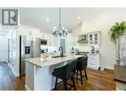 529 MOLINARI STREET - 13