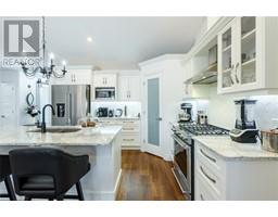 529 MOLINARI STREET - 17