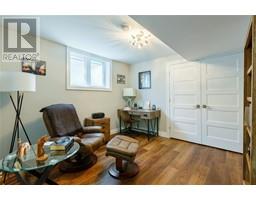 529 MOLINARI STREET - 39