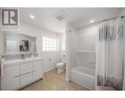 880 Devine STREET - 16