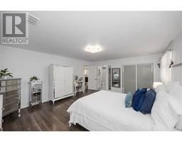 880 Devine STREET - 18