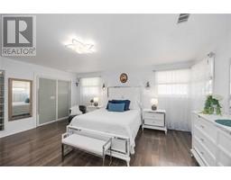 880 Devine STREET - 19