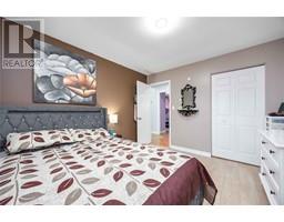 772 CARDIFF DRIVE - 14