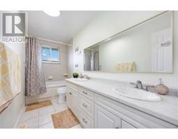 772 CARDIFF DRIVE - 9