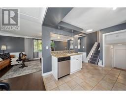 212 CAMERON STREET - 12