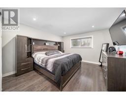1351 CATHCART BOULEVARD - 14