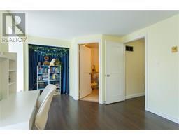 1576 COVENTRY COURT UnitNo. 4 - 23