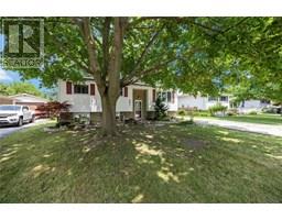 264 GLENESK CRESCENT - 2