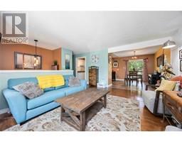 264 GLENESK CRESCENT - 6