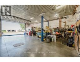 9450 Longwoods ROAD - 11
