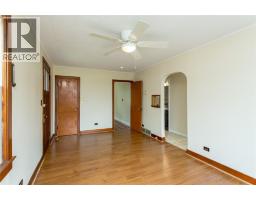 2411 ADELIA STREET - 18