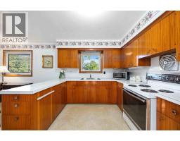 1003 Michigan AVENUE - 7