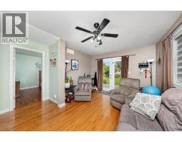 15 Lisgar STREET - 24