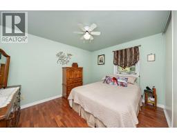 15 Lisgar STREET - 29