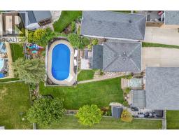 15 Lisgar STREET - 35