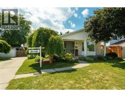 70 Ashby CRESCENT - 2