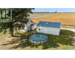 1224 Brigden ROAD - 4