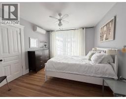 204 London ROAD - 10