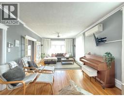 204 London ROAD - 4