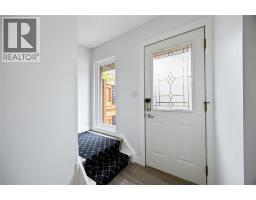 110 FAIRVIEW PLACE - 4