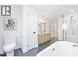 3527 PAUL CRESCENT - 27