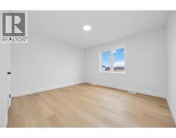 3527 PAUL CRESCENT - 28