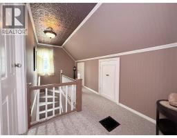 362 MACK AVENUE - 10