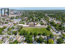 301 TALFOURD STREET - 36