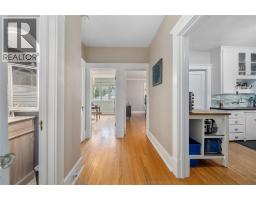 301 TALFOURD STREET - 8