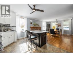 1266 St Clair PARKWAY - 14