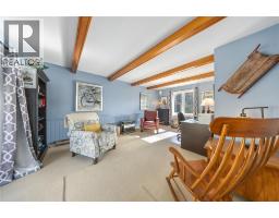 1266 St Clair PARKWAY - 21