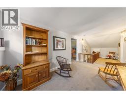 1266 St Clair PARKWAY - 26