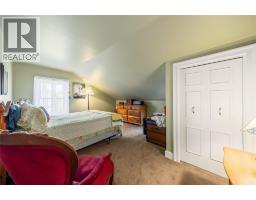 1266 St Clair PARKWAY - 30