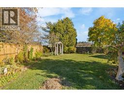 1266 St Clair PARKWAY - 34