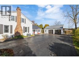 1266 St Clair PARKWAY - 39