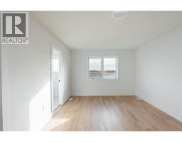 1045 MANHATTAN DRIVE - 18