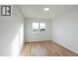 1045 MANHATTAN DRIVE - 25