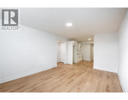 1045 MANHATTAN DRIVE - 32