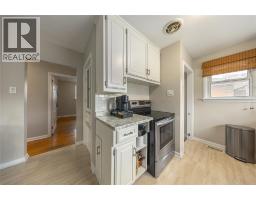 1035 WELLINGTON STREET - 8