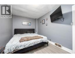 856 DEVINE STREET - 12